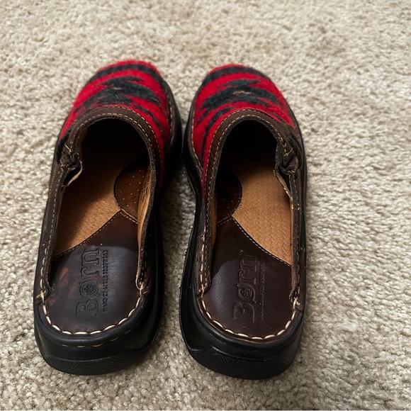 SOLD - Picture 5 of 11